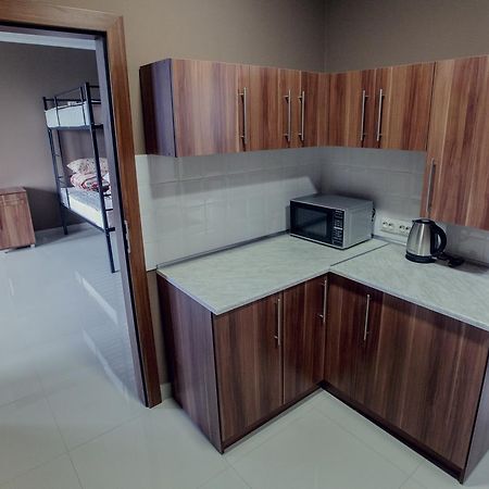 Hostel Bvt Брест Экстерьер фото