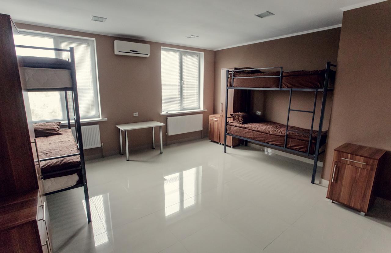 Hostel Bvt Брест Экстерьер фото