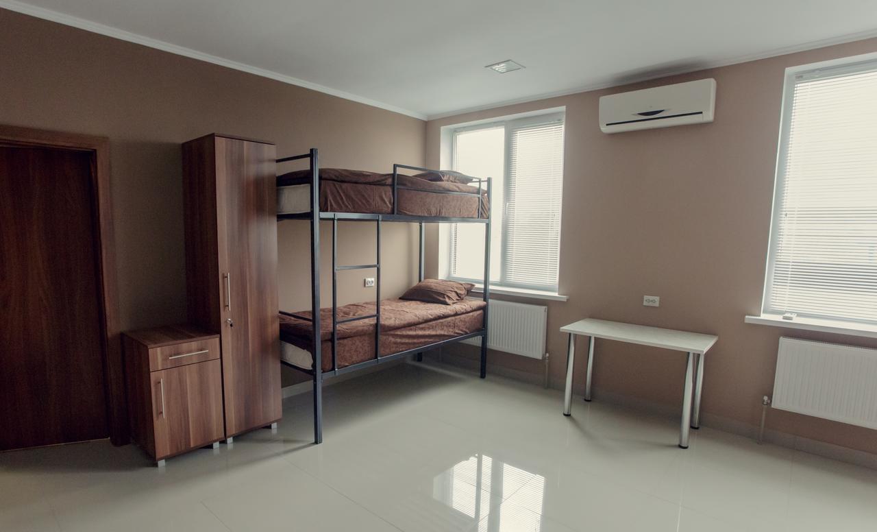 Hostel Bvt Брест Экстерьер фото