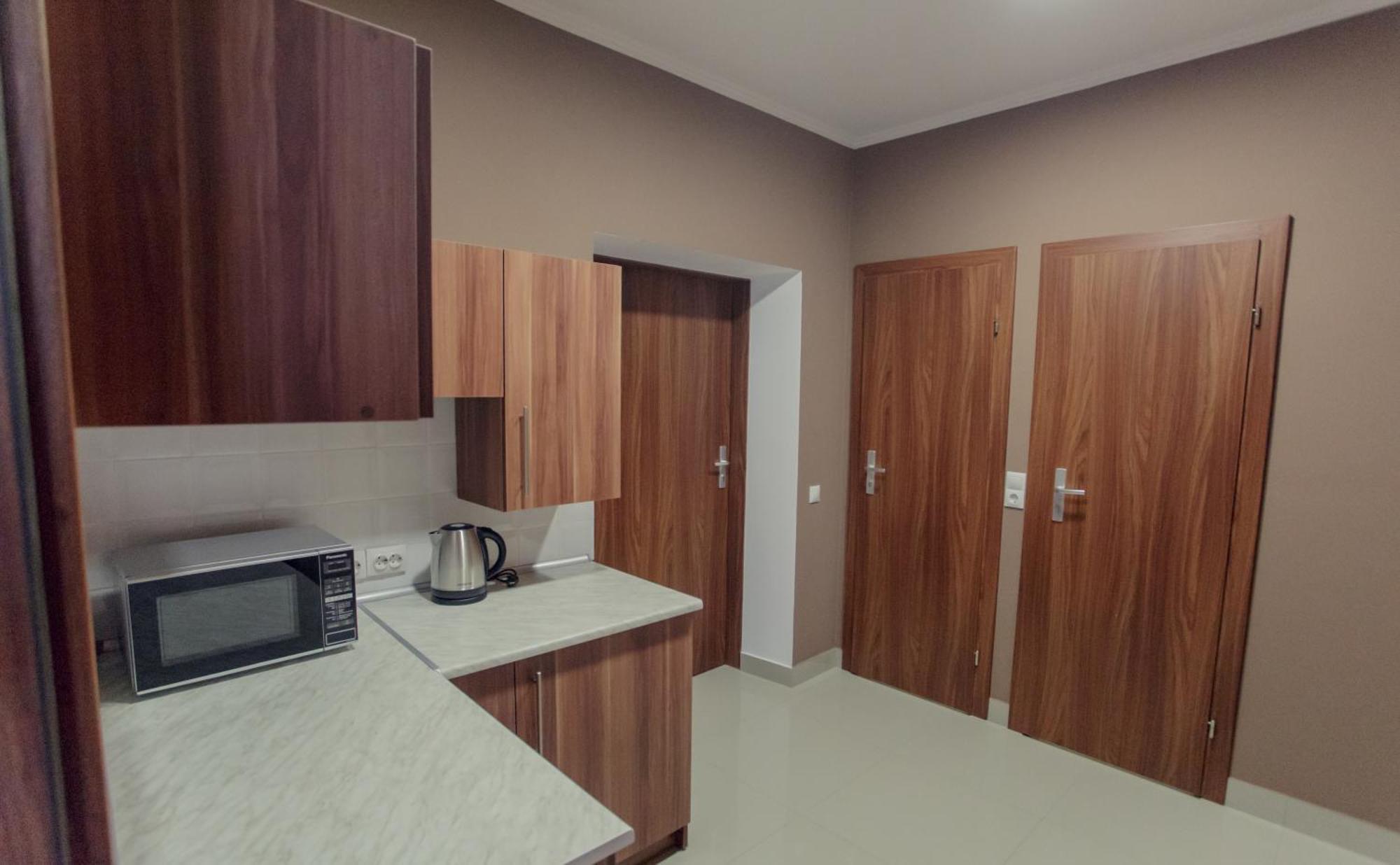 Hostel Bvt Брест Экстерьер фото