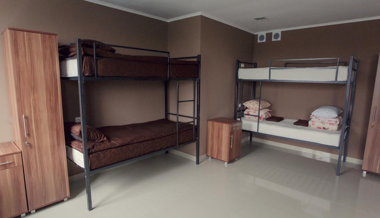 Hostel Bvt Брест Экстерьер фото
